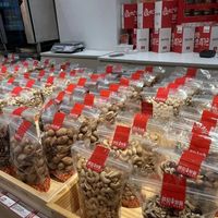 百元坚果礼盒里真坚果不到一成？三招看穿“伪高端”，按需选才不吃亏