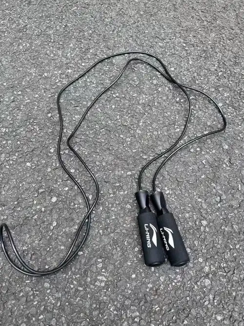 年度本命｜这根跳绳，我焊在手上了