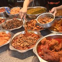 螺蛳粉到底哪家强？酸笋臭香度、汤底鲜浓度成关键分水岭