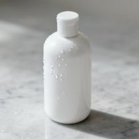 别再乱买去屑洗发水！ZPT、酮康唑还是二硫化硒？按头皮状态选对成分才真有效