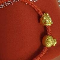 足金挂坠被检测出含铁银钯，不同点位纯度差异超35%？刚刚，周生生官方回应