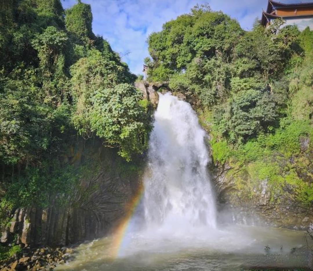 世界上只有中国云南省腾冲市才有的全球 “独一无二的 10 大奇景”