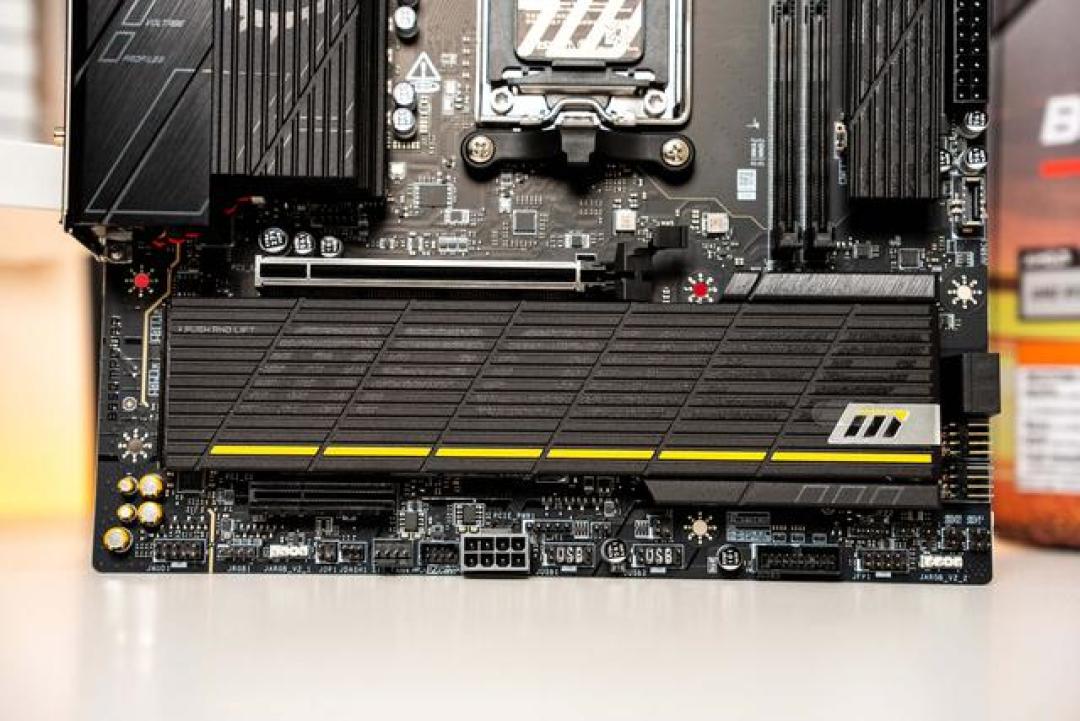 AMD平民超频利器?微星 B850MPOWER开箱体验
