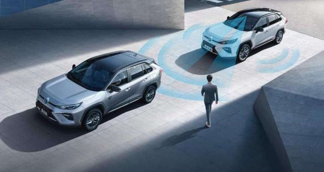 家用 SUV 闭眼选！新一代丰田威兰达 省油省心还能装