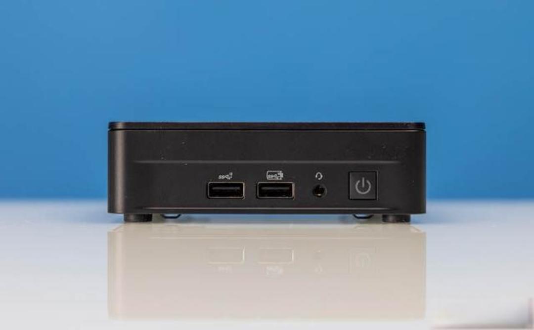 英特尔 NUC 12 Pro “华尔街峡谷” 评测(带风扇和无风扇版)