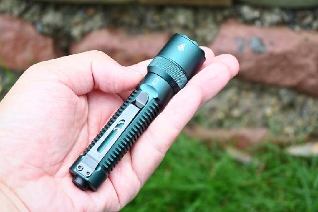 “多才多艺”更实用,ACEBEAM K1三光源随身EDC手电体验