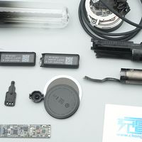 支持iPhone 17无线充电！徕芬扫振电动牙刷i2无线充电底座拆解