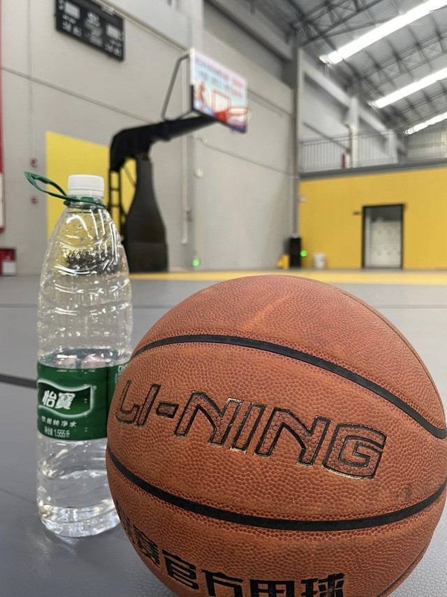 坚持篮球一年，告别失眠