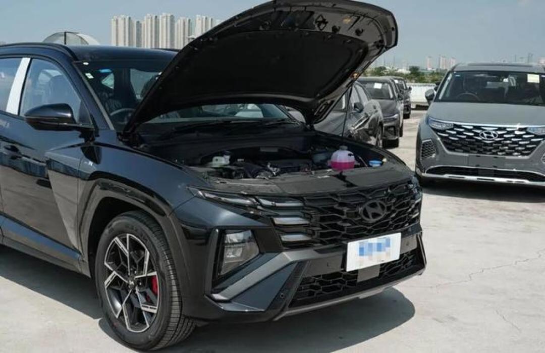 15万SUV,全新现代途胜“发力了”,1.5T+8AT内饰给12英寸连屏