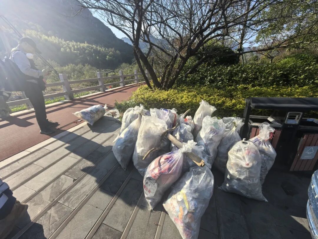 百位 “清峰侠” 集结雁荡！四线并行，为山野拂去尘埃