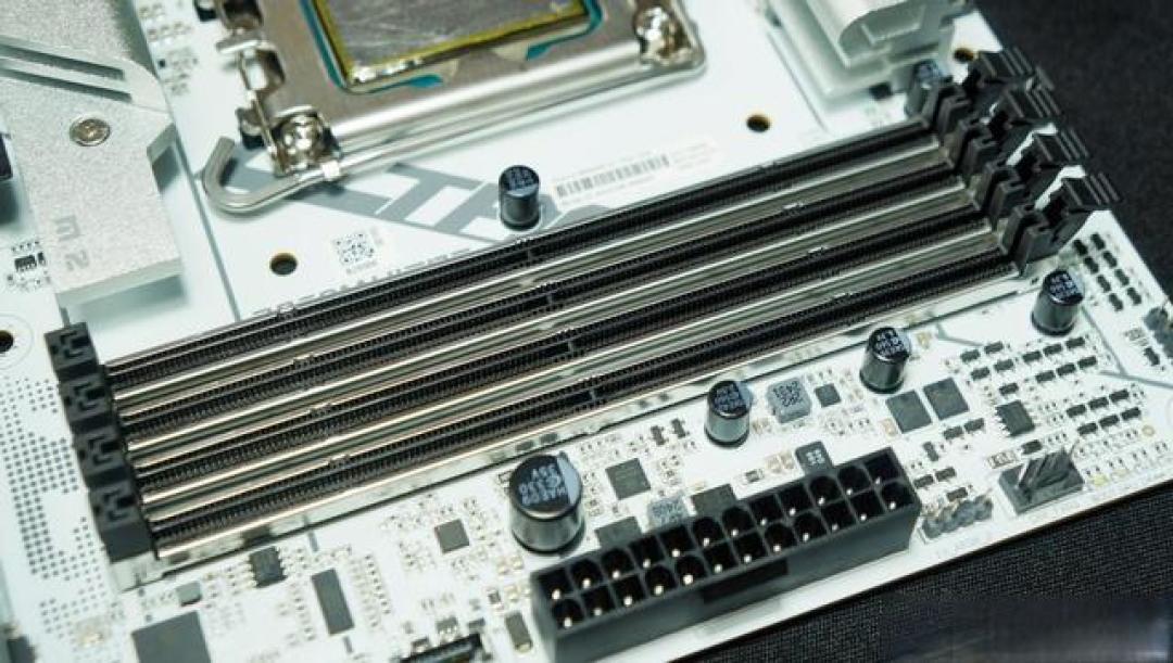 不含内存和SSD,4K5预算你会为酷睿 Ultra 5 225F搭配哪些全新硬件?