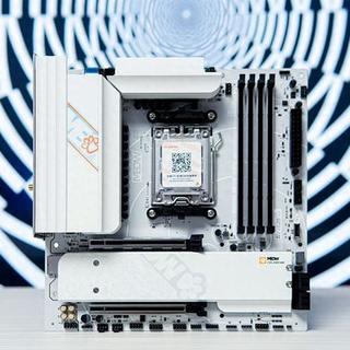 性价比拉满，七彩虹B850M MEOW WIFI7主板上机测试