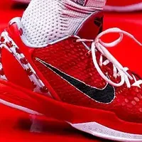 【NBA每日上脚】Kobe6新配色竟然致敬枫叶乔丹？