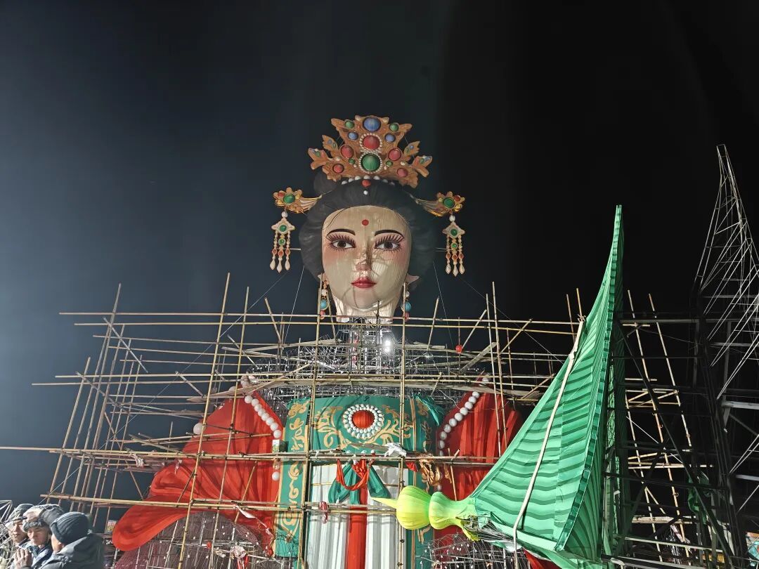夜幕下的太白湖 新春灯展现场直击