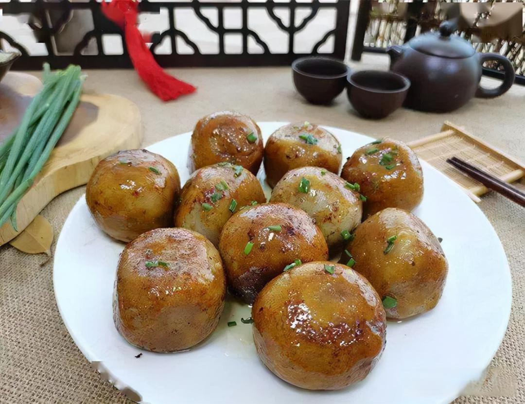 湖北咸宁排名靠前的9大特色美食，每一个都是“扛把子”的存在