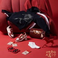 安踏奔马图跑鞋：颜值与性能谁更重要？327+用户观点大PK