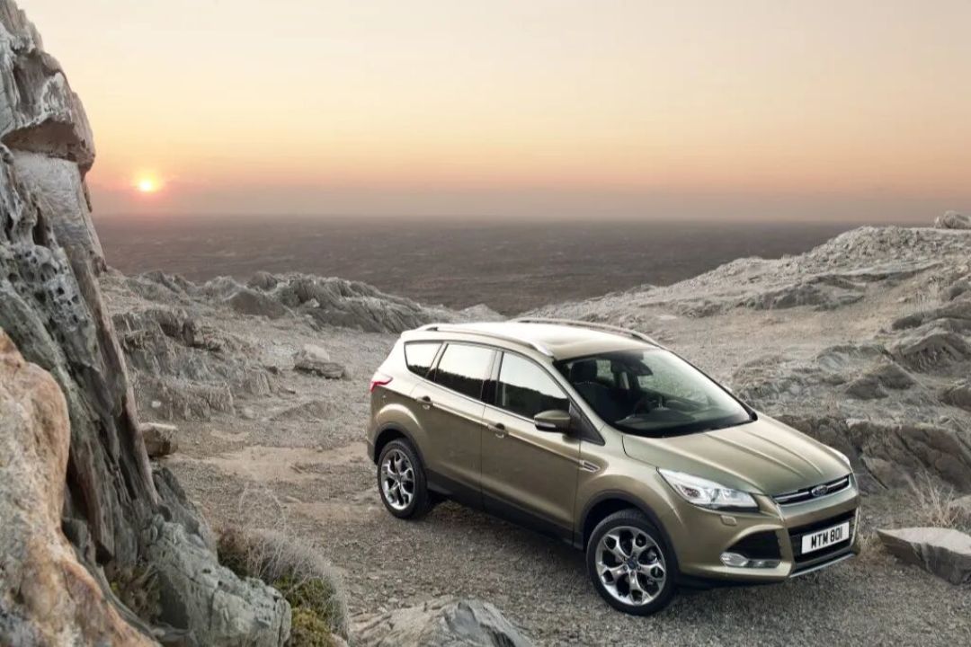 1:18 原厂 FORD KUGA —— 当年这车30W+！