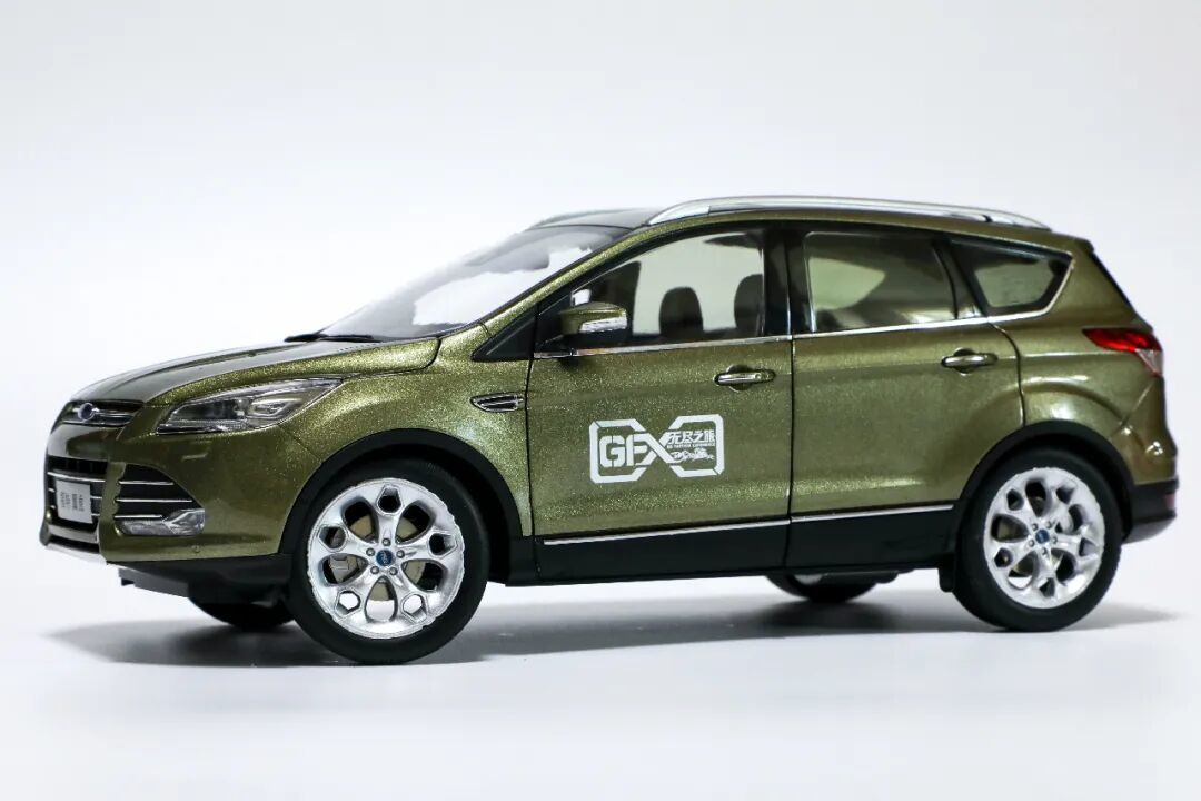 1:18 原厂 FORD KUGA —— 当年这车30W+！