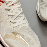 2025年运动鞋推荐：李宁赤兔8 PRO