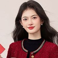 我的春节限定皮肤：小香套装与银丝设计感成新年焦点 ！