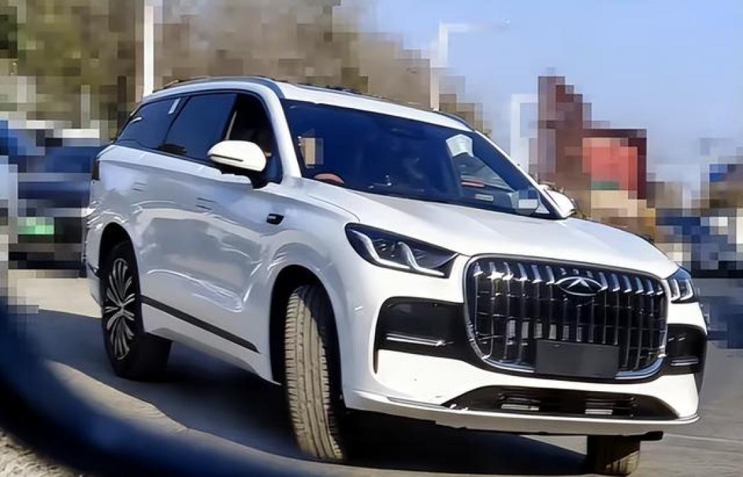 13万买2.0T+8AT中型SUV?新款瑞虎9曝光,轴距2820mm配7座