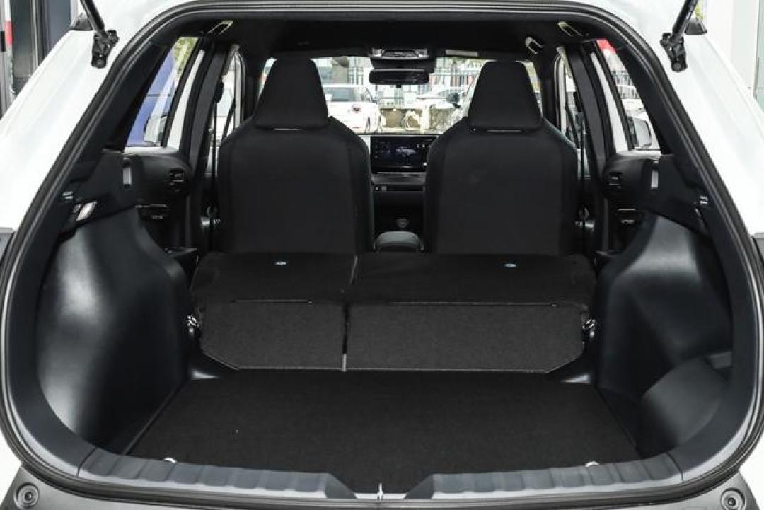 10万级的合资混动SUV!卡罗拉锐放双擎先锋版:实用主义者的优解