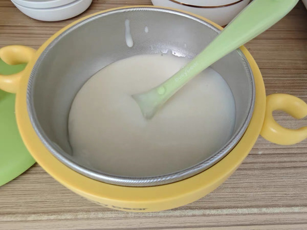 宝宝的第一口辅食：嘉宝高铁米粉