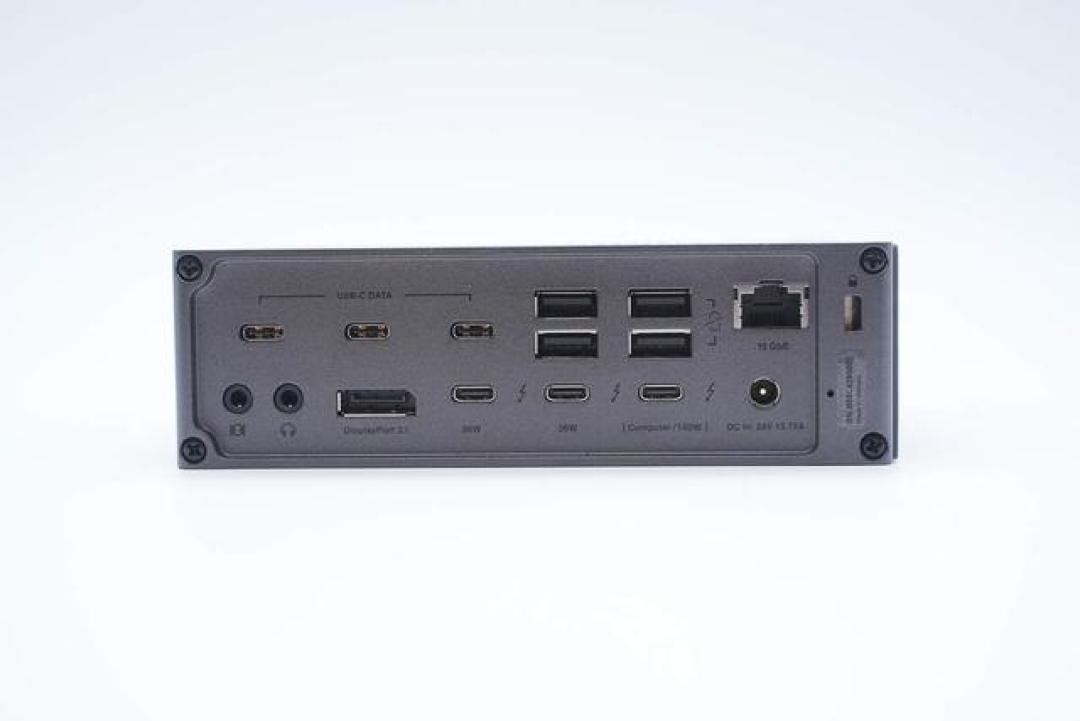 次世代生产力工具，加州数位TS5Plus雷电5扩展坞拆解