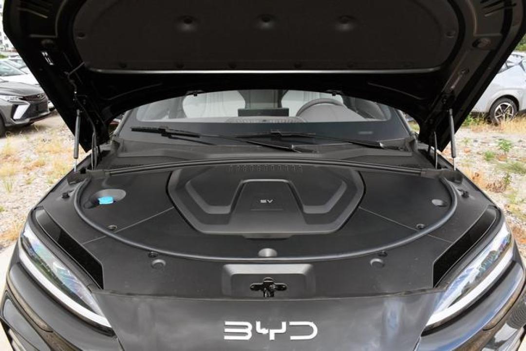 比亚迪宋 PLUS EV 选购：预算、场景与体验的适配分析