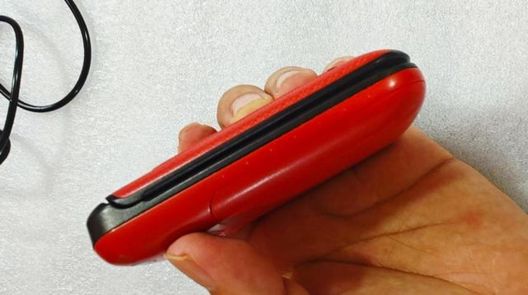 国产天语经典翻盖手机,内外双屏都能接打电话,4G全网通更实用