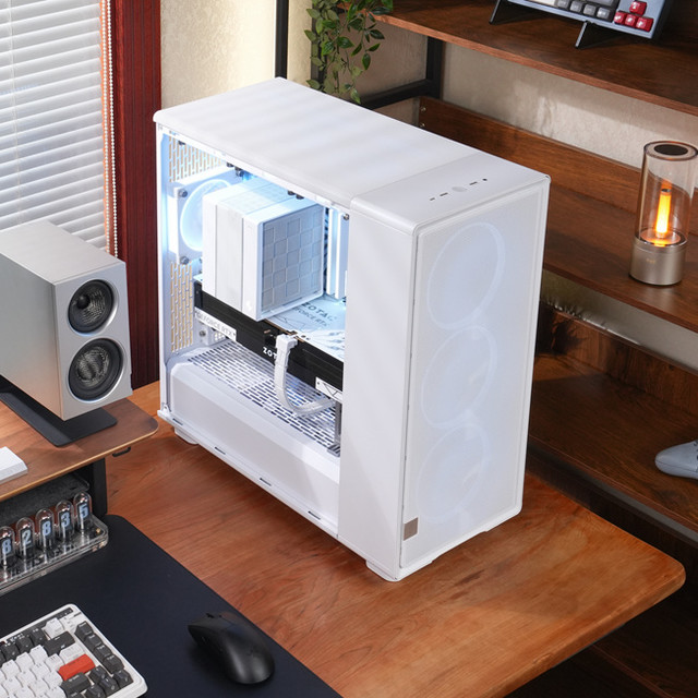 技嘉X870E X3D超级冰雕+Fractal Epoch XL+索泰 5070Ti 天启姬。