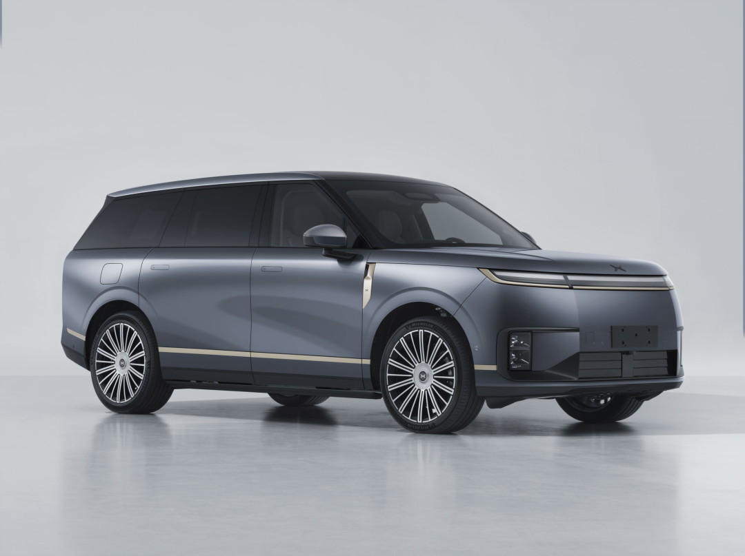 小米 YU7 GT 「首秀」,小鹏/理想/魏牌大三排 SUV亮相工信部!2026 春节前还有一波「大招」