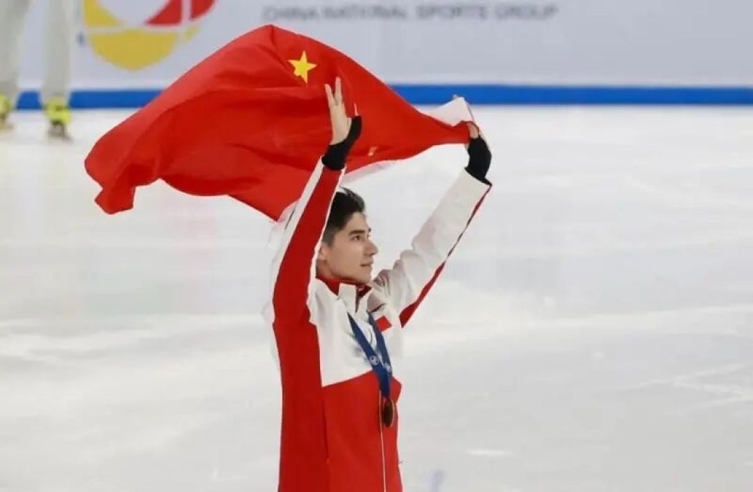 中国短道速滑队远征米兰奥运,河北林孝埈领衔中国男队冲金