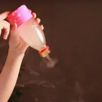 科普百遍不如实验一遍，让孩子玩虚拟的手机游戏，不如在动手实验中感受各种真实的物理化学现象，满足好奇心，激发求知欲#物理启蒙#亲子实验#科学小实验#涨知识