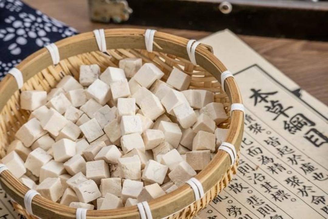 茯苓才是祛湿“万能手”!上焦配桔梗、中焦搭陈皮、下焦加泽泻
