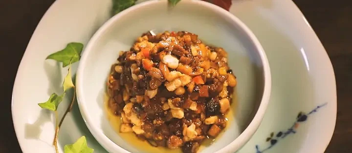 【红楼梦美食】茄鲞,到底有多奢靡 富贵的习惯了富贵,不以为乐,贫穷的习惯了贫穷,不以为苦。这被富贵包裹了一层又一层的生命,到底失了真味与真情 ...