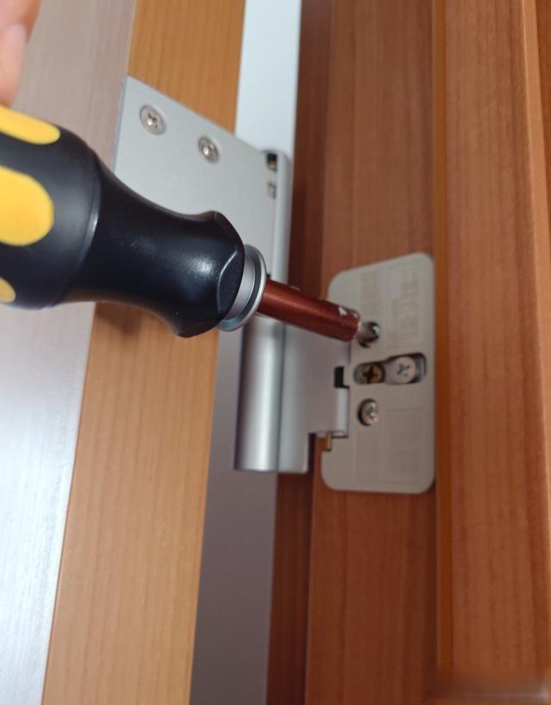 日常家庭维修需要哪些工具？一文教你组建实用的家庭维修工具包