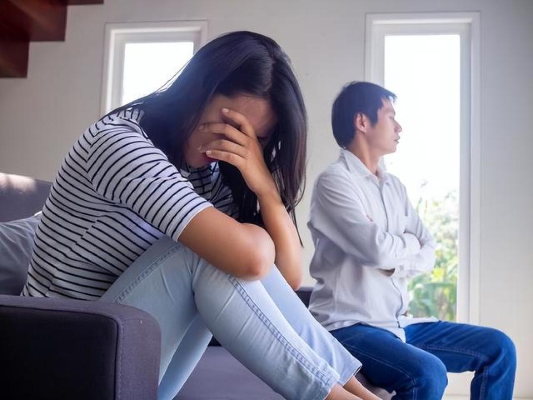 退休之后,规律亲密与长期无性,老年夫妻的晚年质量对比鲜明