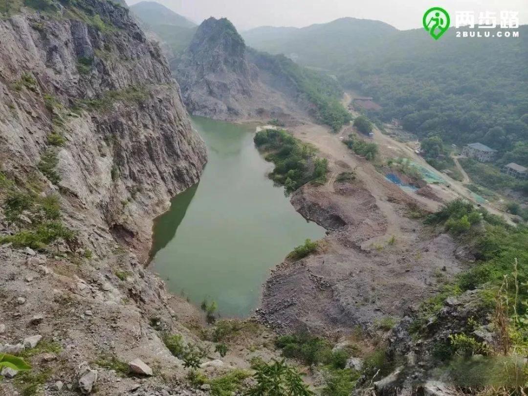 1.13 | 探访南京最大无人村-窦村,连穿青龙山小三峡-十里长山凹-佘村小丹霞,打卡南京“巨无霸公园”-麒麟生态公园