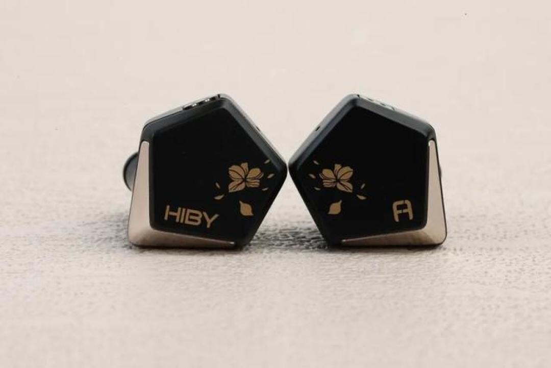当单动圈遇上三重声学腔体——聆听HiBy Project Ace JP入耳式动圈耳机