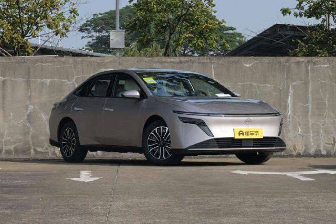 日产N6新款来了!这款合资车9.99万起售,家用代步很合适