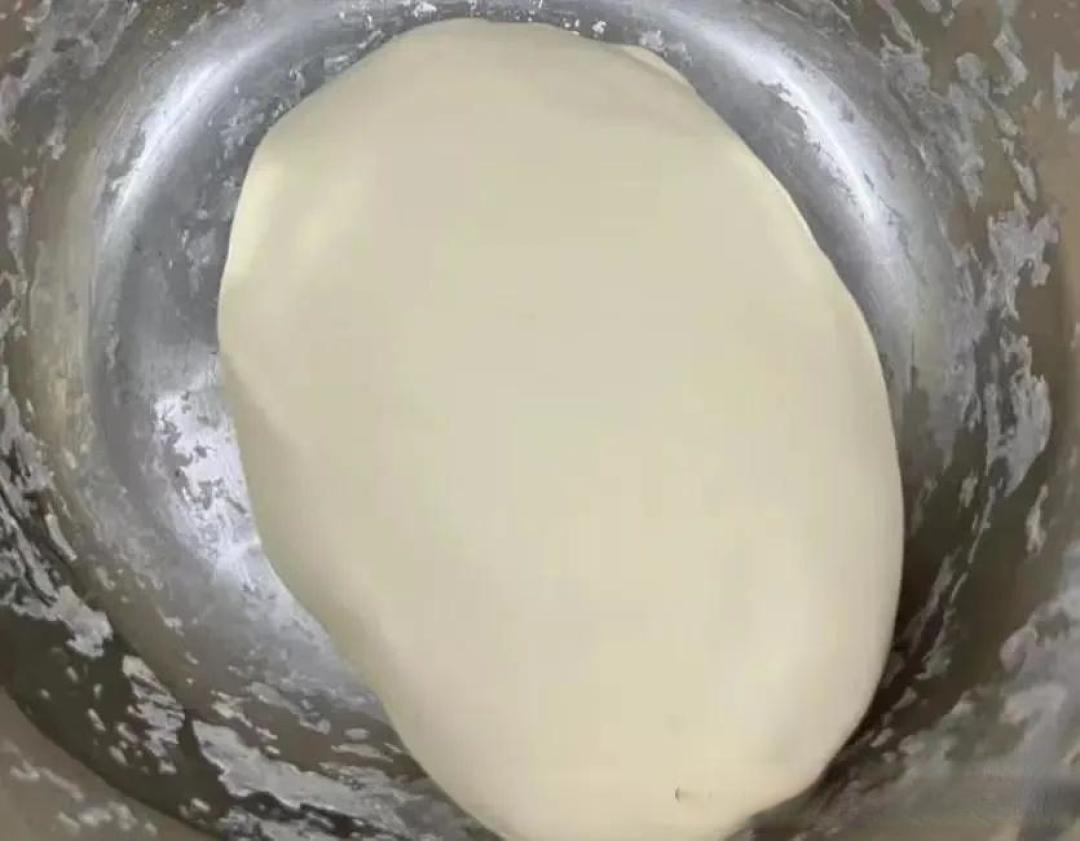 才知道,发面不用酵母也能发!只需一步,轻松发一大盆