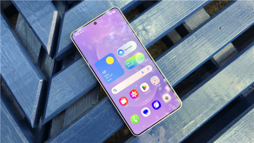 首发2nm芯片!三星Galaxy S26官方渲染图出炉