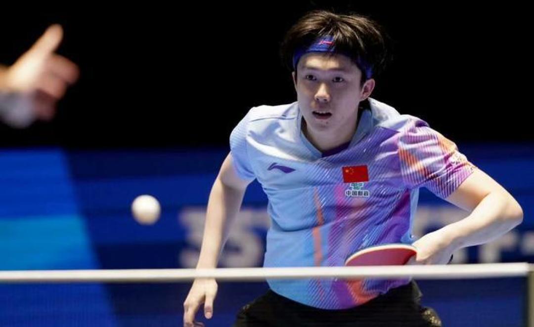 王楚钦复出遇险！遭周启豪11-7迎头痛击，国乒内战火星四溅