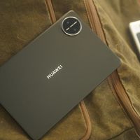 华为官方未确认Mate80 mini存在，小屏旗舰市场需求真实但供给稀缺