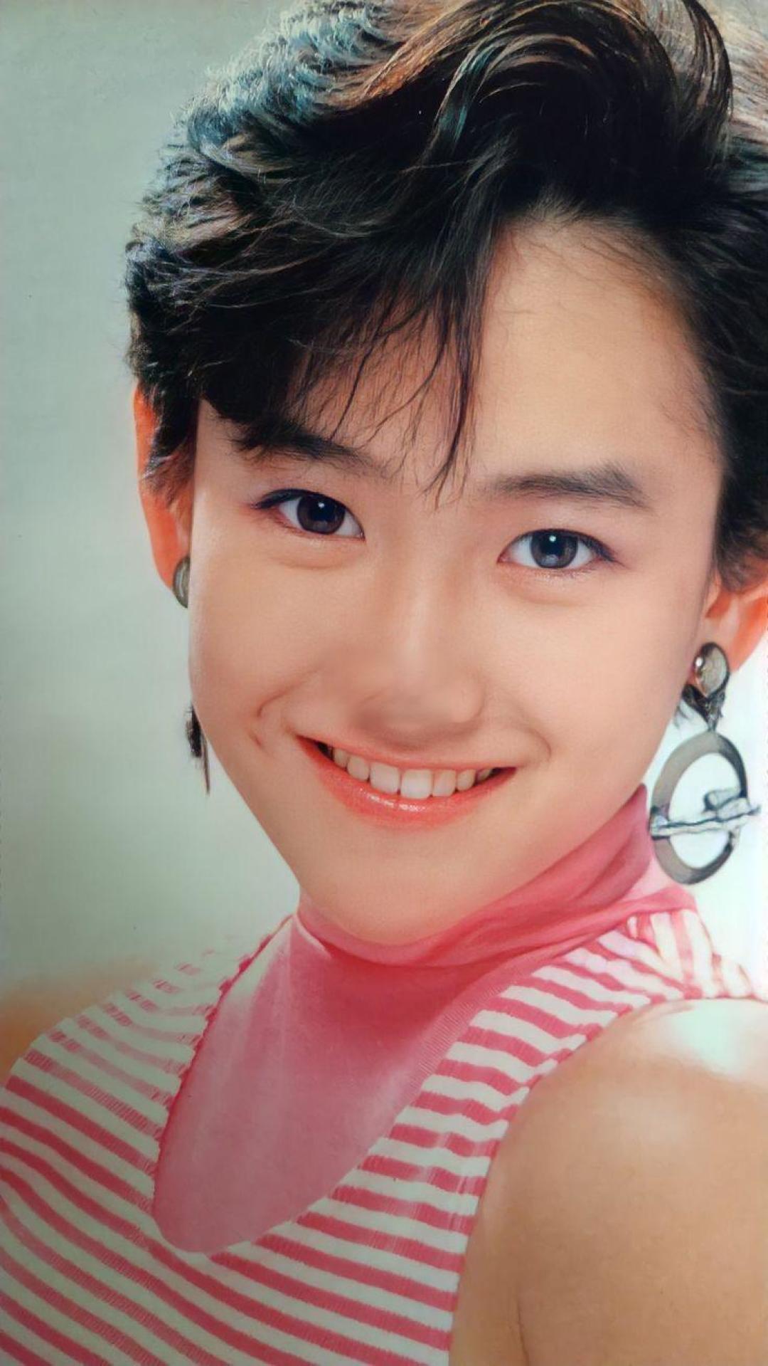 昭和风发型|昭和文化的时尚符号冈田有希子
