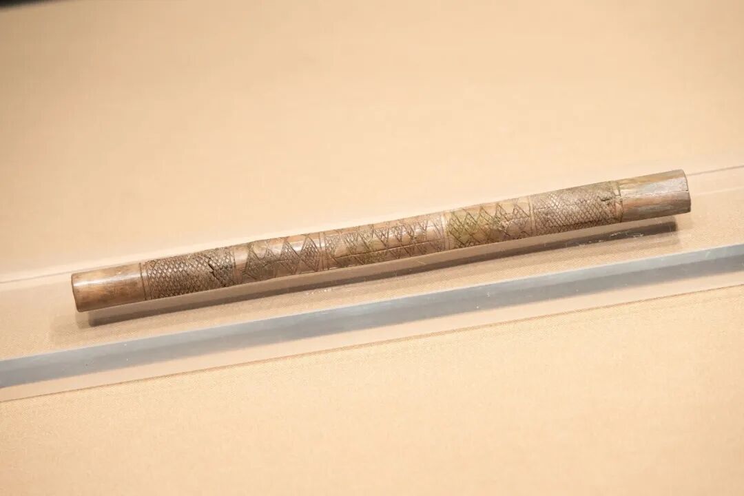 清华艺博“中国之中”:一站式饱览中原珍宝|博物馆巡游