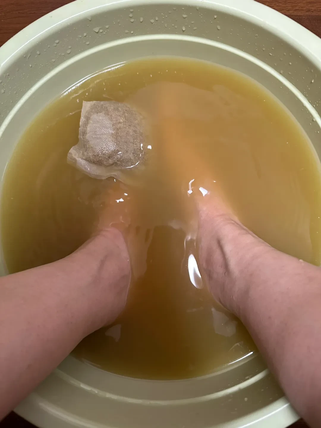 从现在开始用它煮水,化掉一整年的痰和湿,小肚子没了,腰也细了