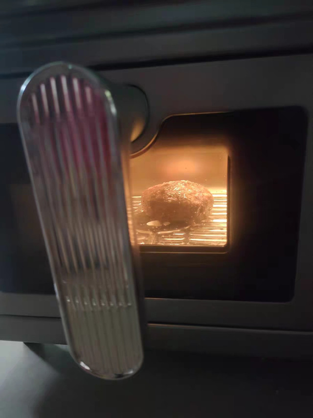 厨房懒人福音！利仁小钢人空气炸锅，无脑操作也能封神