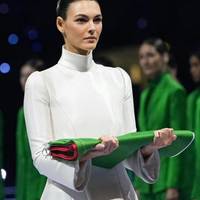 从阿玛尼到达芬奇，米兰冬奥开幕式上演顶级意式浪漫